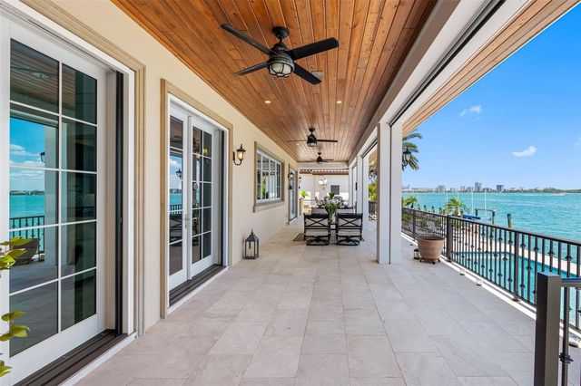 487 MEADOW LARK DR, Sarasota, FL 34236