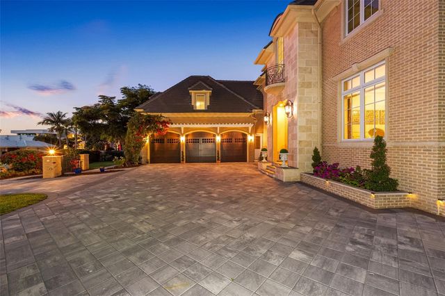 487 MEADOW LARK DR, Sarasota, FL 34236