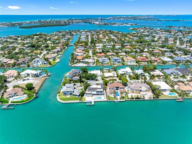 487 MEADOW LARK DR, Sarasota, FL 34236
