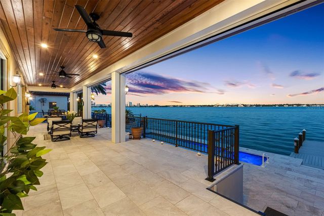 487 MEADOW LARK DR, Sarasota, FL 34236