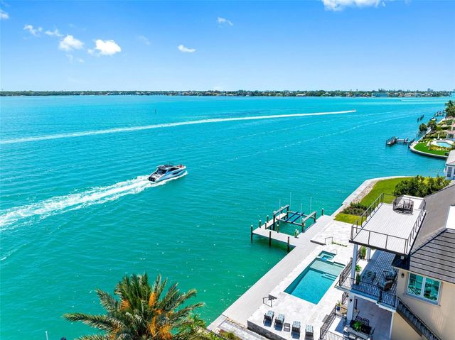 487 MEADOW LARK DR, Sarasota, FL 34236