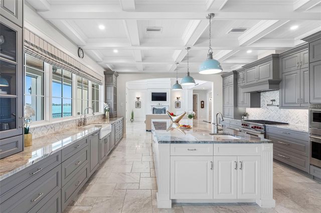 487 MEADOW LARK DR, Sarasota, FL 34236