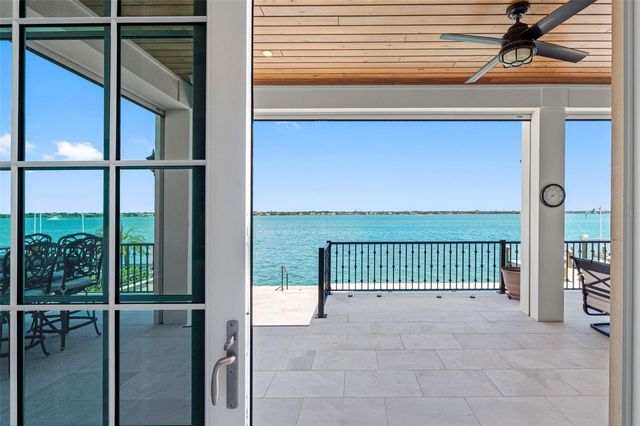 487 MEADOW LARK DR, Sarasota, FL 34236