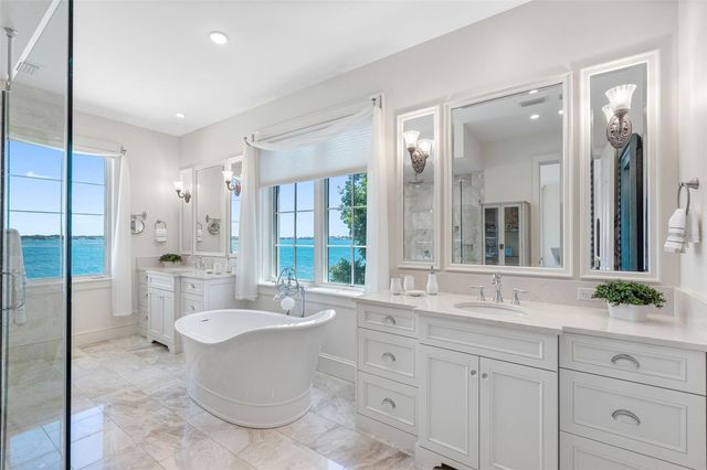 487 MEADOW LARK DR, Sarasota, FL 34236