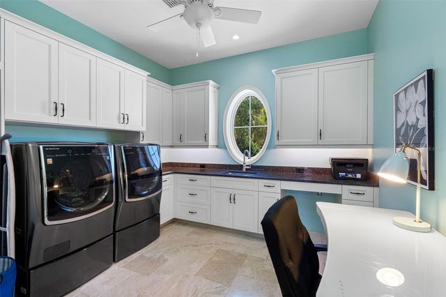 487 MEADOW LARK DR, Sarasota, FL 34236