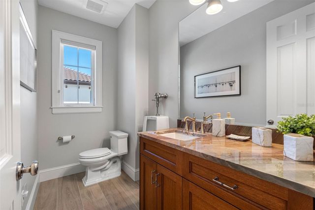 487 MEADOW LARK DR, Sarasota, FL 34236