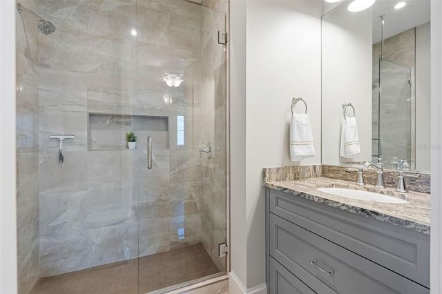 487 MEADOW LARK DR, Sarasota, FL 34236