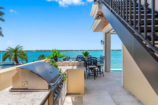 487 MEADOW LARK DR, Sarasota, FL 34236
