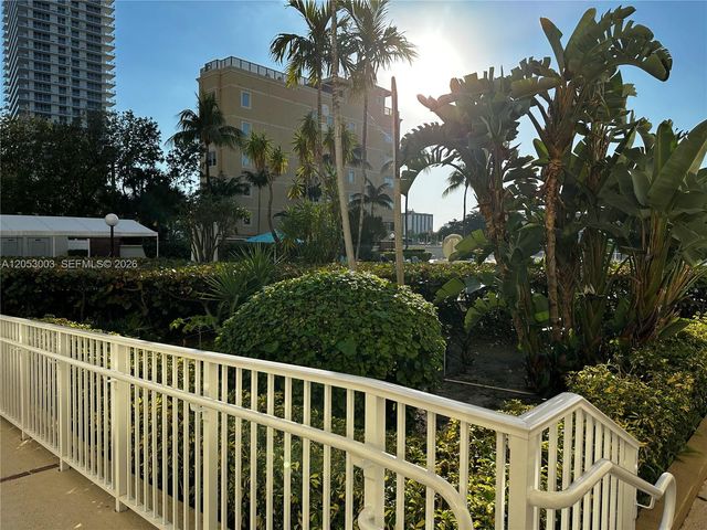 3800 E Ocean Dr 1518, Hollywood, FL 33019