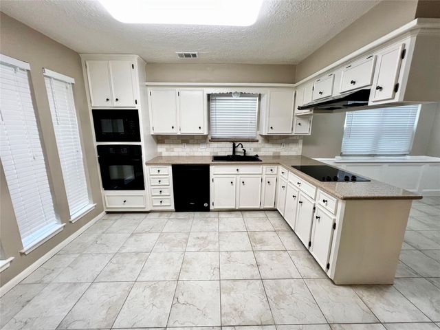 17527 Forest Mist Drive, Spring, TX 77379