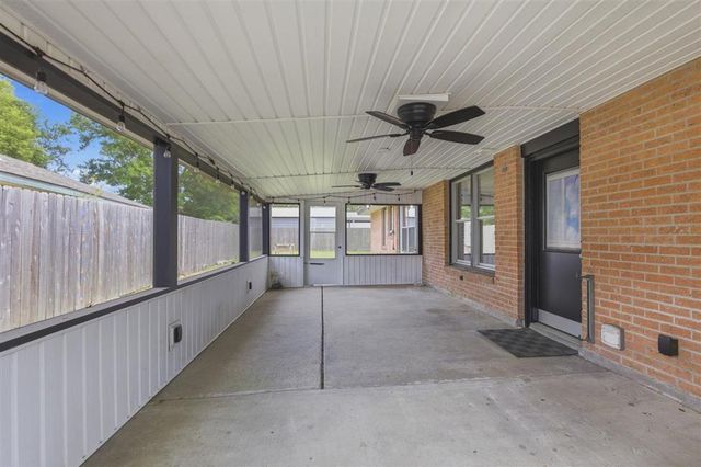 381 Washington Street, Lake Charles, LA 70605