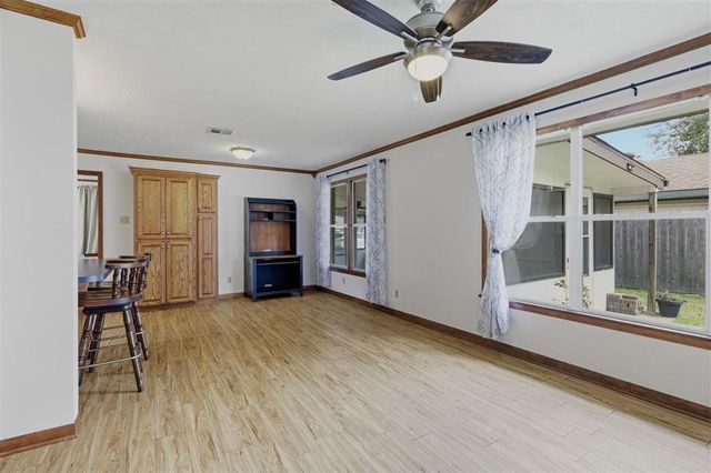 381 Washington Street, Lake Charles, LA 70605