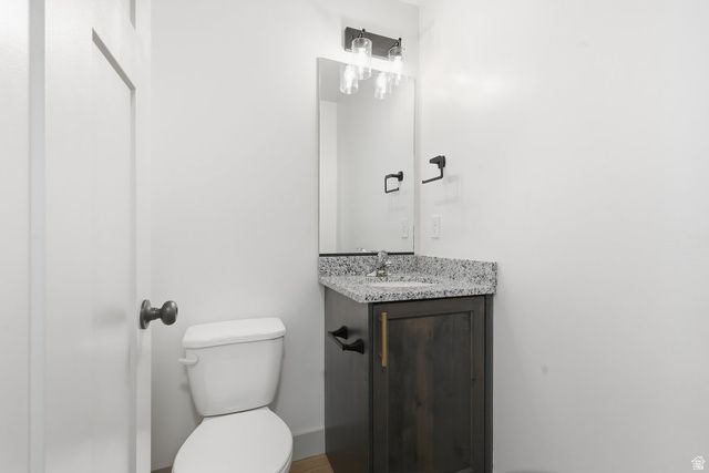 856 E 250 N, Hyrum, UT 84319