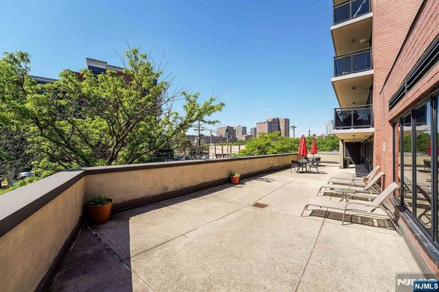 551 Observer Highway 3L, Hoboken, NJ 07030