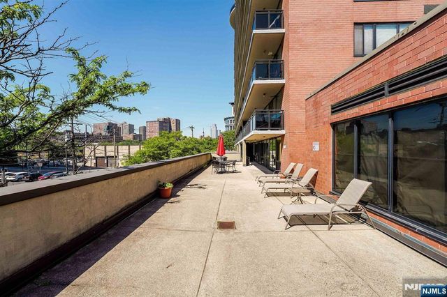 551 Observer Highway 3L, Hoboken, NJ 07030