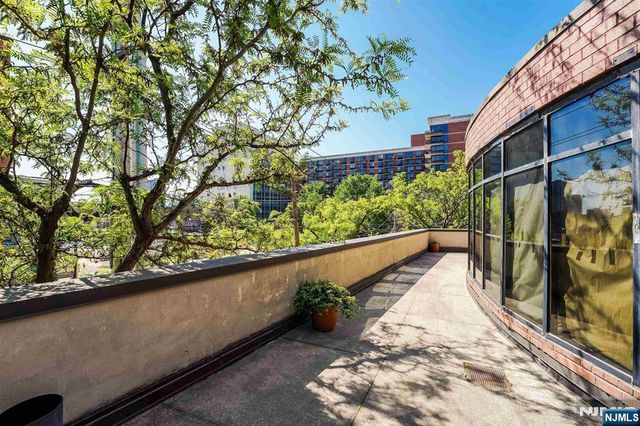 551 Observer Highway 3L, Hoboken, NJ 07030