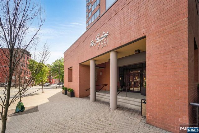 551 Observer Highway 3L, Hoboken, NJ 07030