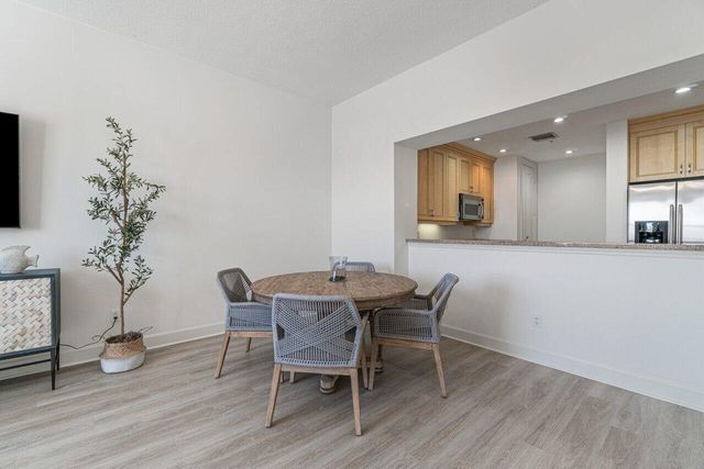 200 NE 2nd Avenue 401, Delray Beach, FL 33444