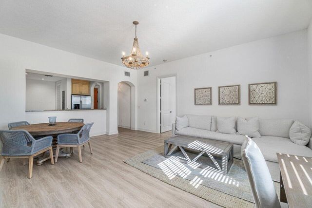 200 NE 2nd Avenue 401, Delray Beach, FL 33444