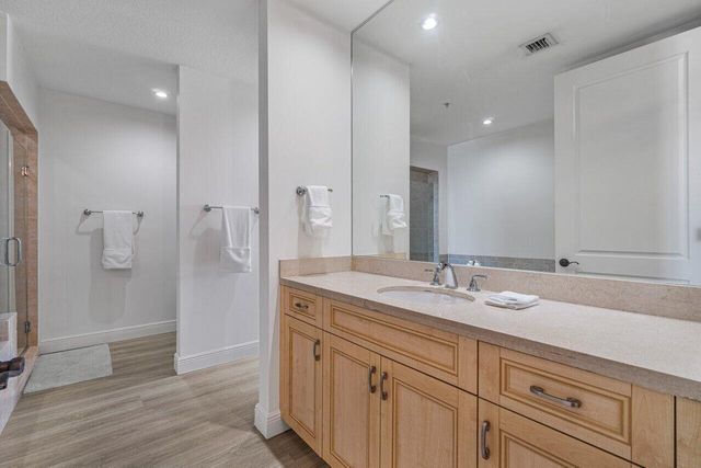 200 NE 2nd Avenue 401, Delray Beach, FL 33444