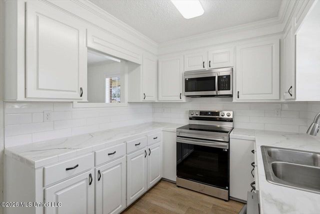 464 Robert Michael Drive, Pearl, MS 39208