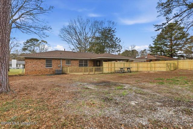 464 Robert Michael Drive, Pearl, MS 39208