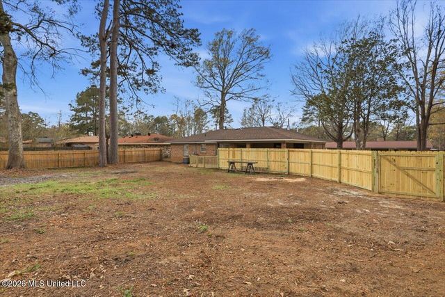 464 Robert Michael Drive, Pearl, MS 39208