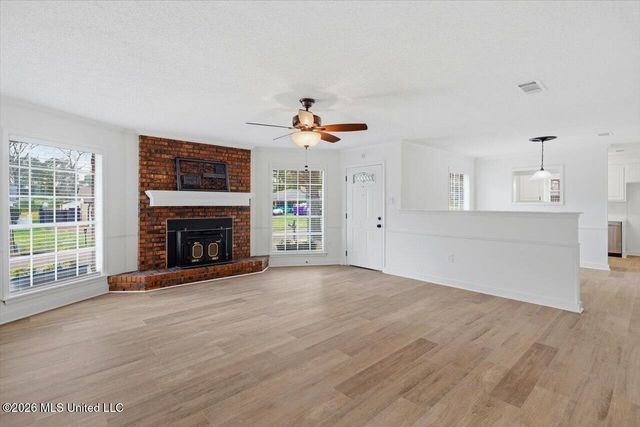 464 Robert Michael Drive, Pearl, MS 39208