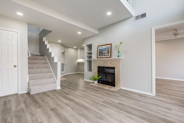 4221 Cole Avenue 202, Dallas, TX 75205