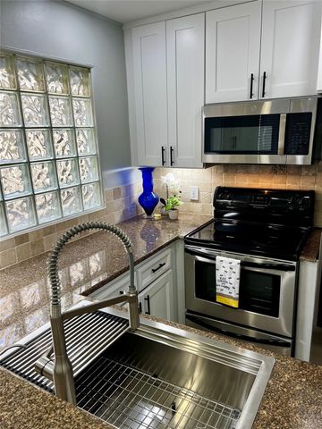 4221 Cole Avenue 202, Dallas, TX 75205