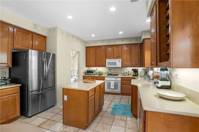 39963 Via Espana, Murrieta, CA 92562