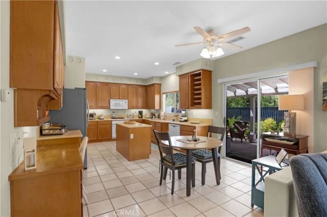 39963 Via Espana, Murrieta, CA 92562