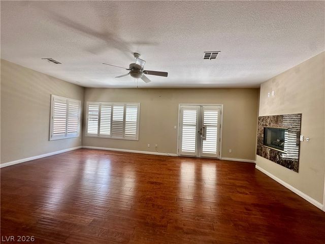 8645 Robinson Ridge Drive, Las Vegas, NV 89117