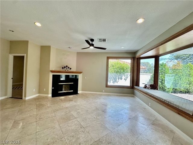 8645 Robinson Ridge Drive, Las Vegas, NV 89117