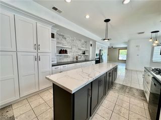 8645 Robinson Ridge Drive, Las Vegas, NV 89117