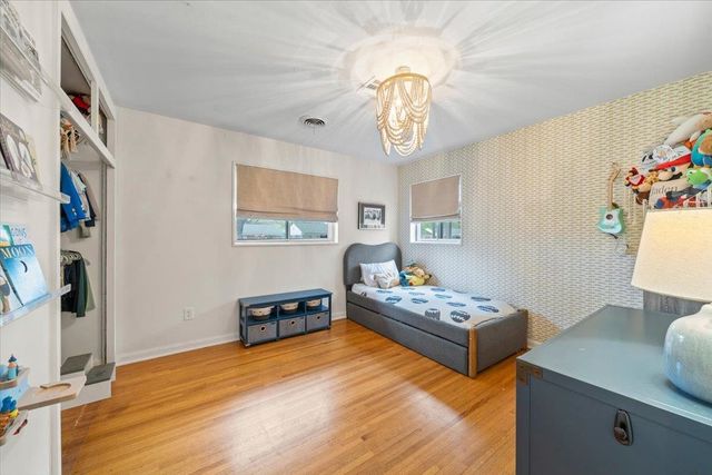 5027 WELCHSHIRE AVE, Memphis, TN 38117