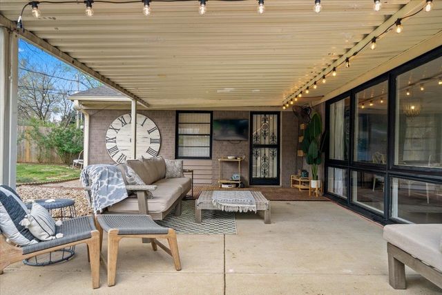 5027 WELCHSHIRE AVE, Memphis, TN 38117