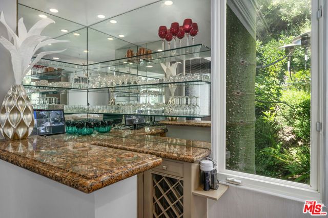 10023 Westwanda Drive, Beverly Hills, CA 90210