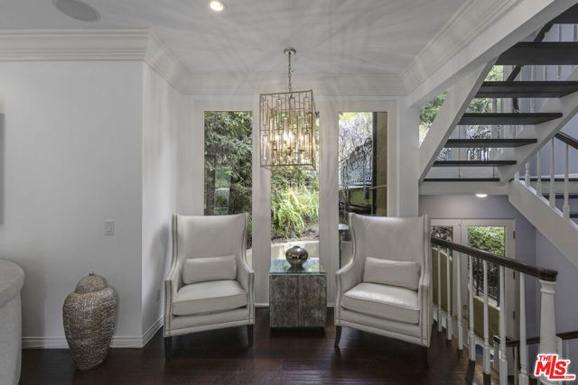 10023 Westwanda Drive, Beverly Hills, CA 90210