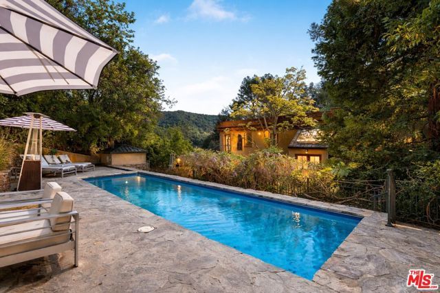 10023 Westwanda Drive, Beverly Hills, CA 90210