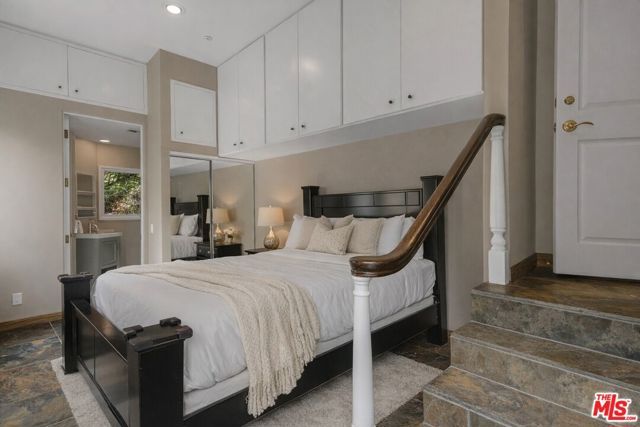 10023 Westwanda Drive, Beverly Hills, CA 90210