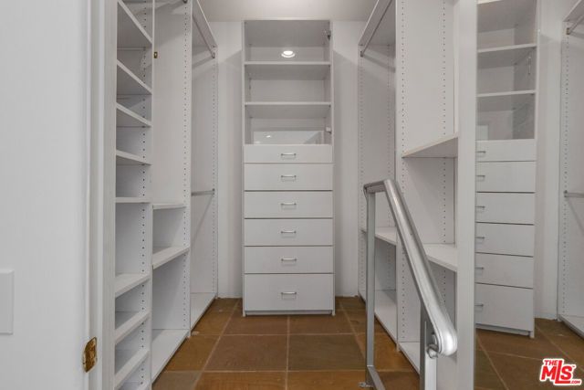 10023 Westwanda Drive, Beverly Hills, CA 90210