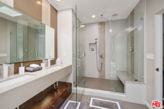 10023 Westwanda Drive, Beverly Hills, CA 90210