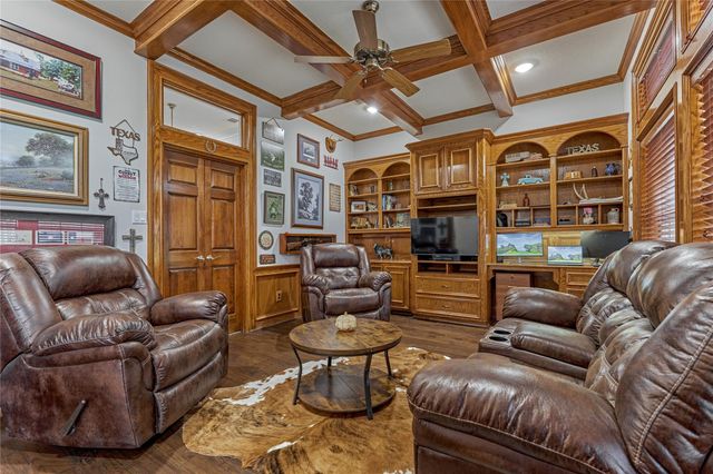 42 Naples Lane, Montgomery, TX 77356