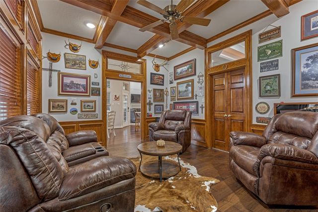 42 Naples Lane, Montgomery, TX 77356