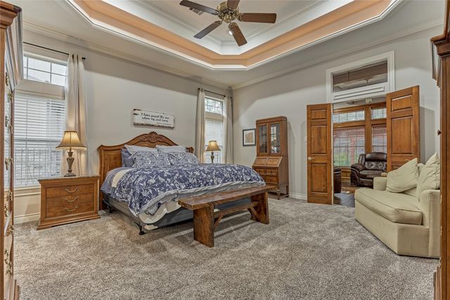 42 Naples Lane, Montgomery, TX 77356
