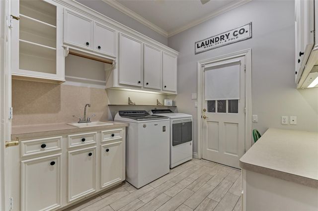 42 Naples Lane, Montgomery, TX 77356