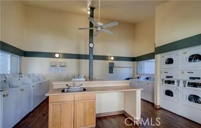 165 Streamwood, Irvine, CA 92620
