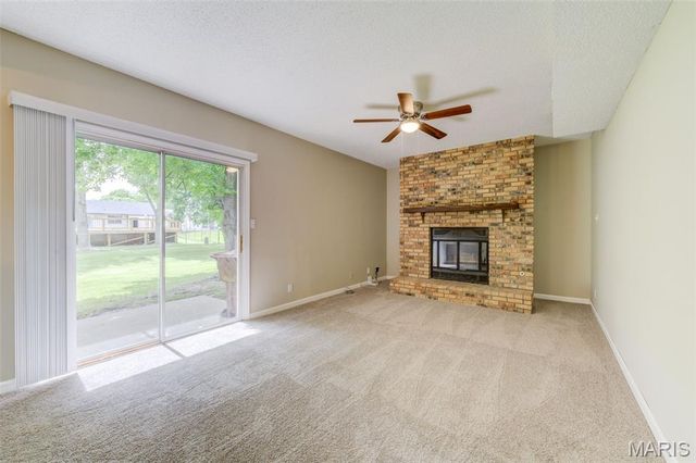 12 Northstar Court, St Peters, MO 63376