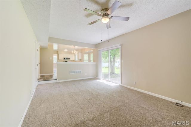 12 Northstar Court, St Peters, MO 63376